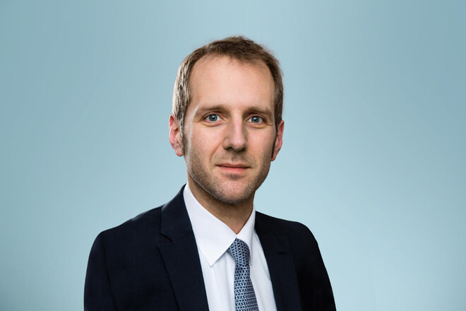 Dr. Tobias van Almsick